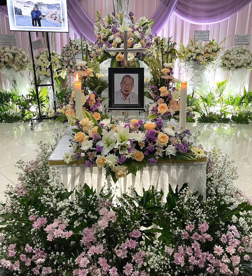 Bunga Dekorasi Rumah Duka Tiong Hoa Ie Wan